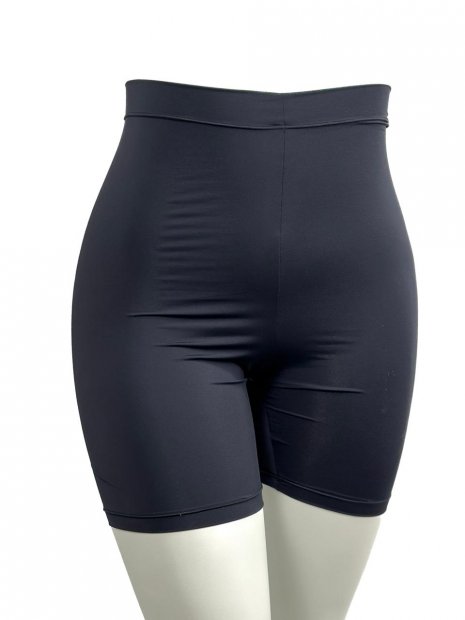 SHORT COISA DE PELE PRETO