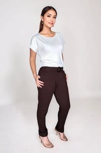 CALÇA AYLA MARROM
